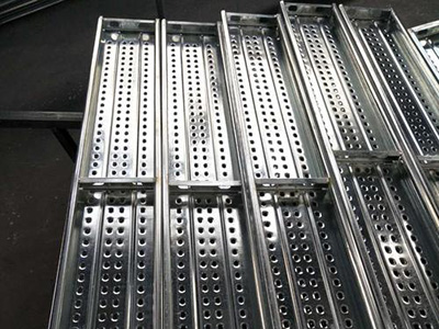 鋼跳板在復雜環境下的綜合維護策略有哪些？